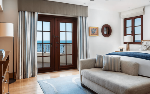 The Ritz-Carlton Suite